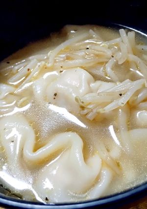 水餃子風コンソメスープ-レシピのメイン写真