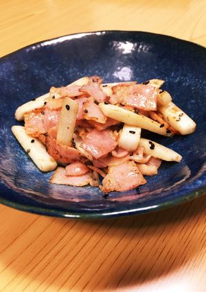 ベーコンと大根の皮の炒め-レシピのメイン写真