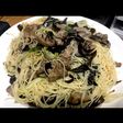 ゴマ油が決め手! 鶏レバーの焼きビーフン