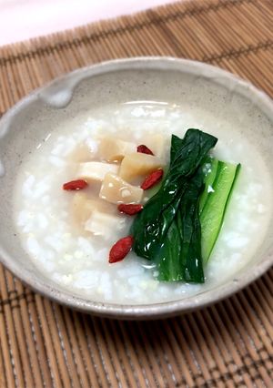 [薬膳粥]干し貝柱と小松菜の雑穀粥-レシピのメイン写真