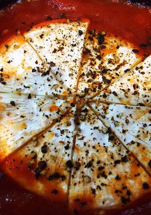 簡単美味・チーズとトマト缶のアヒージョ-レシピのメイン写真