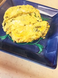 混ぜ込みわかめ&レンジ☆卵焼き-レシピのメイン写真