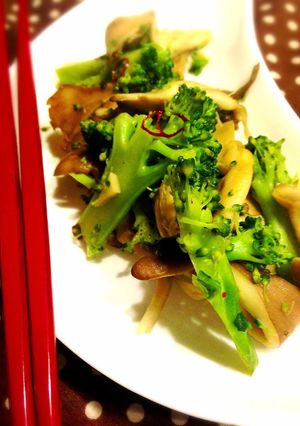 薬膳★舞茸とブロッコリーのバター醤油炒め-レシピのメイン写真