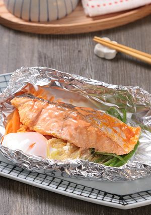 アレンジソースで♪鮭と卵のホイル焼き-レシピのメイン写真