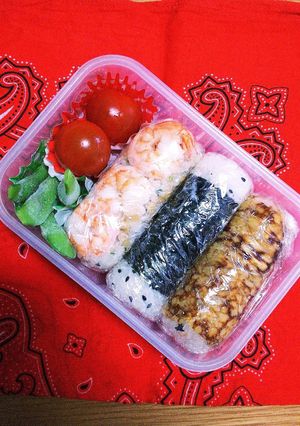 行楽や運動会にも○ スティックおにぎり-レシピのメイン写真