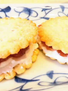 水切りヨーグルトのクッキーサンド-レシピのメイン写真