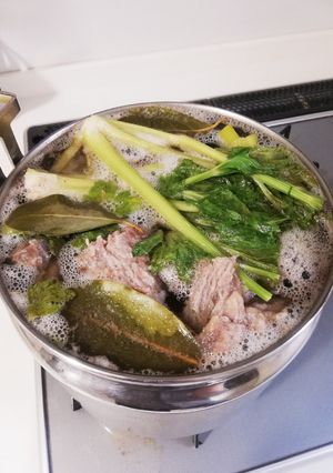 牛スネ肉の下茹で（シャトルシェフ）-レシピのメイン写真