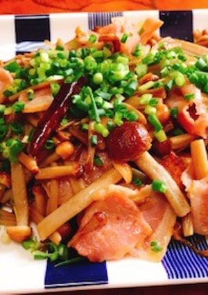 ブラウンえのきとベーコンのバター醬油炒め-レシピのメイン写真