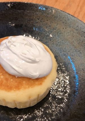 チーズ蒸しパンのホイップマリームのせ-レシピのメイン写真