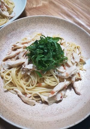 蒸し鶏と梅のさっぱり和風パスタ♪-レシピのメイン写真