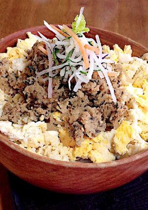 食物繊維たっぷり！レンジで簡単そぼろ丼-レシピのメイン写真