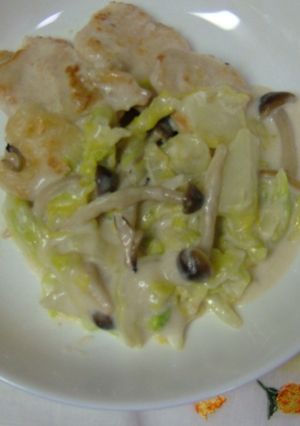 簡単☆春キャベツと鶏胸肉のクリーム煮-レシピのメイン写真