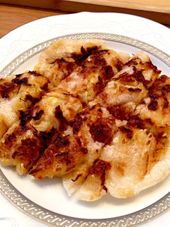 おもちとキャベツでお好み焼き風〜-レシピのメイン写真
