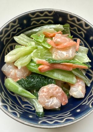 チンゲン菜とむきえびの簡単中華マヨ和え-レシピのメイン写真