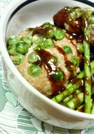 ✿初夏の❀グリーン×２✿ハンバーグ丼-レシピのメイン写真