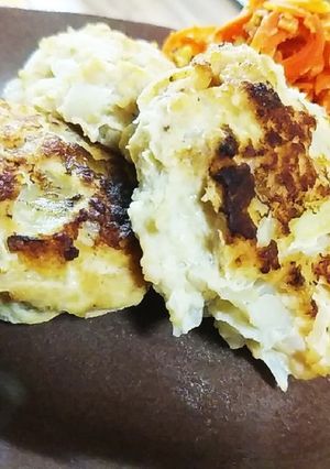 新玉ゴロゴロチキンハンバーグ-レシピのメイン写真