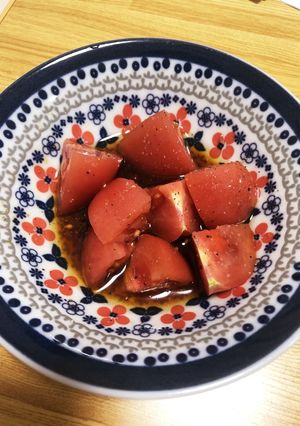 トマトのごま油醤油ドレッシング和え-レシピのメイン写真