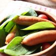 簡単ウインナーとサラダほうれん草のサラダ