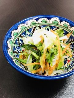 パクチーと野菜のチリソース和えサラダ-レシピのメイン写真