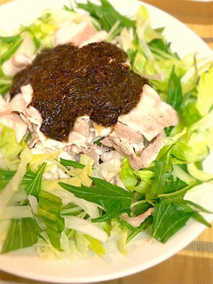 豚しゃぶサラダ☆あかもくソース-レシピのメイン写真