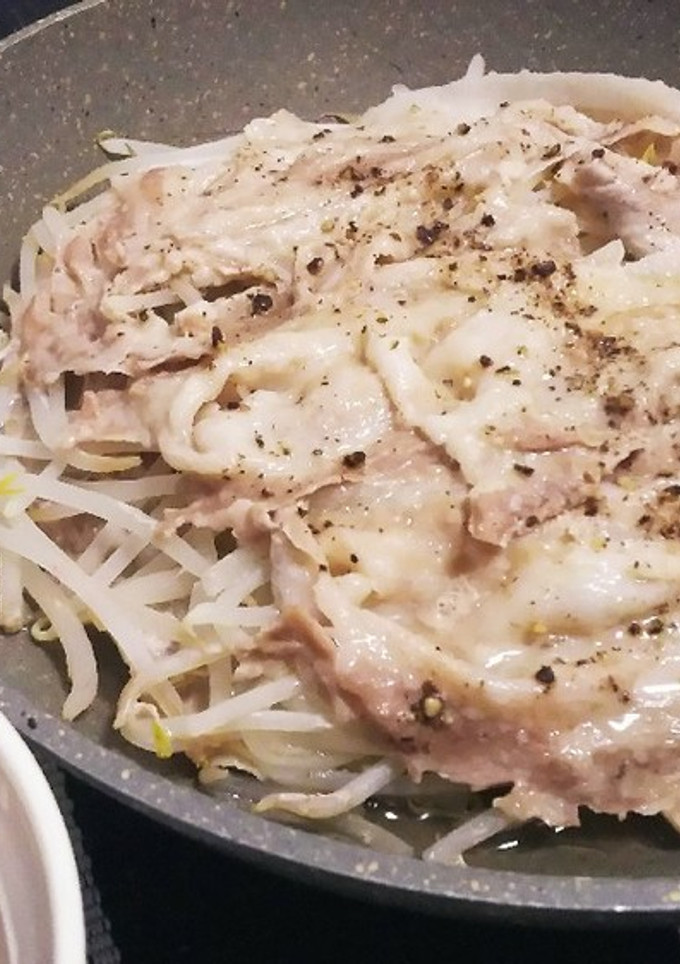 もやしと豚肉の蒸し焼き☆-レシピのメイン写真
