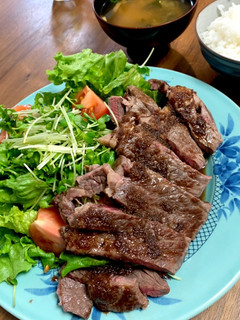 赤ワインとにんにくのステーキソース-レシピのメイン写真