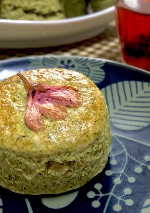 ふわっとサックリ桜と緑茶のスコーン-レシピのメイン写真