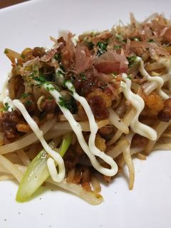 お好み焼き風もやし炒め(時々チーズon)-レシピのメイン写真