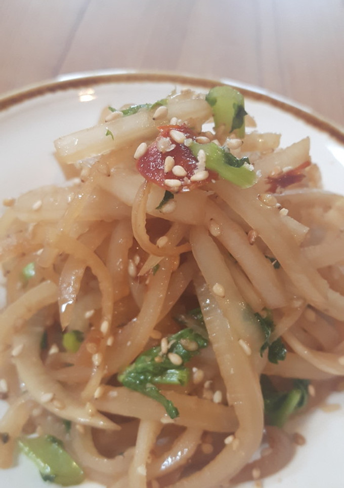 大根の皮だからこそ美味しいきんぴら-レシピのメイン写真
