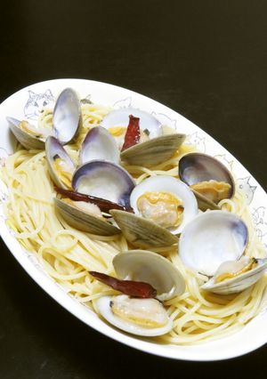 ホンビノスガイの時短簡単アヒージョパスタ-レシピのメイン写真