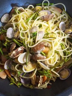 わらびとあさりのペペロンチーノパスタ-レシピのメイン写真