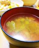 セロリのだしで絶品コンソメスープ