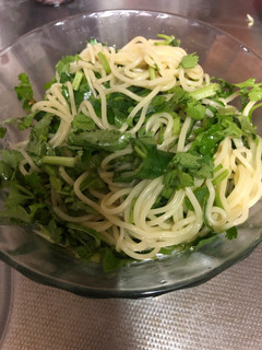 冷たい辣油パクチーヌードル(糖類ゼロ麺)-レシピのメイン写真