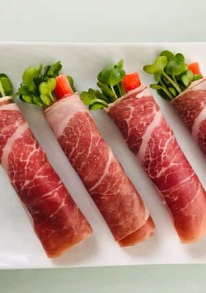 カイワレ大根とカニカマチーズの生ハム巻き-レシピのメイン写真