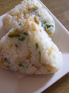 大葉となめ茸のおにぎり-レシピのメイン写真