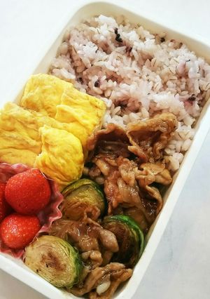 お弁当(4/9)豚のしょうが焼き-レシピのメイン写真