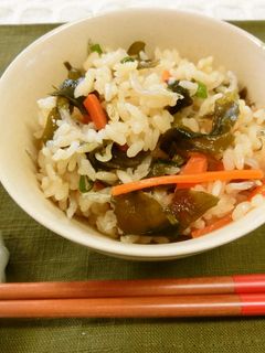 じゃことわかめの炊き込みご飯-レシピのメイン写真