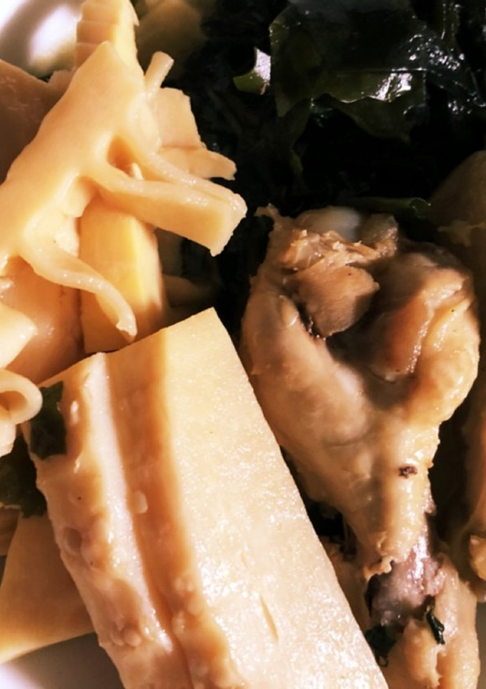 タケノコとワカメと鶏肉の煮物-レシピのメイン写真