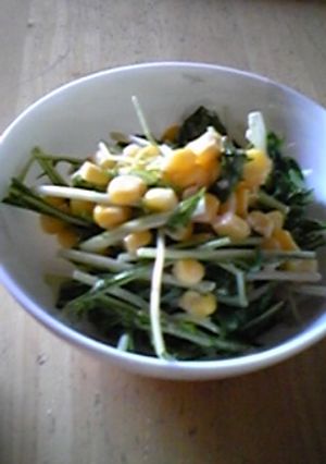 水菜とコーンのわさびマヨサラダ-レシピのメイン写真