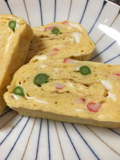 カニカマとベビーアスパラのカラフル卵焼き-レシピのメイン写真