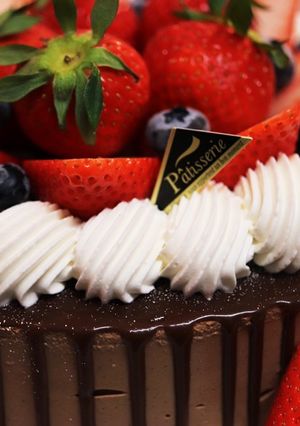 苺いっぱいチョコムースケーキ-レシピのメイン写真