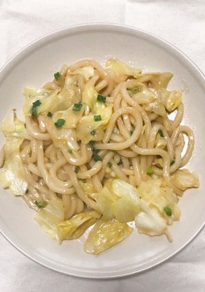 ツナ缶残り汁&キャベツだけ満足焼きうどん-レシピのメイン写真