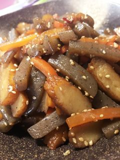 さつま揚げとこんにゃくの炒め煮-レシピのメイン写真