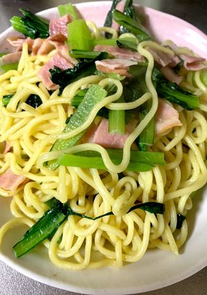 小松菜とベーコンのつけ焼きそば-レシピのメイン写真