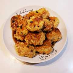รูปของ とり胸肉で作る！甘タレのつくねバーグ。