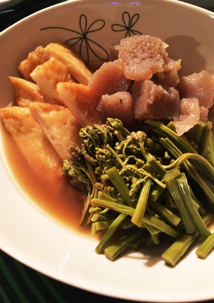 春わらび 天ぷら 田舎蒟蒻の煮浸し-レシピのメイン写真