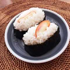 รูปของ ハムチーズおにぎり