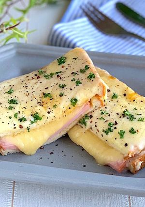 市販のホワイトソースでクロックムッシュ-レシピのメイン写真