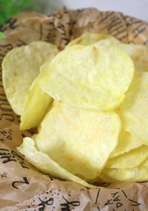 電子レンジで揚げないポテトチップス♪-レシピのメイン写真