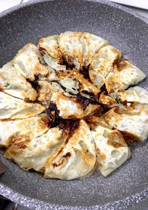 凄ウマ★野菜たっぷり！ジューシー餃子♡-レシピのメイン写真